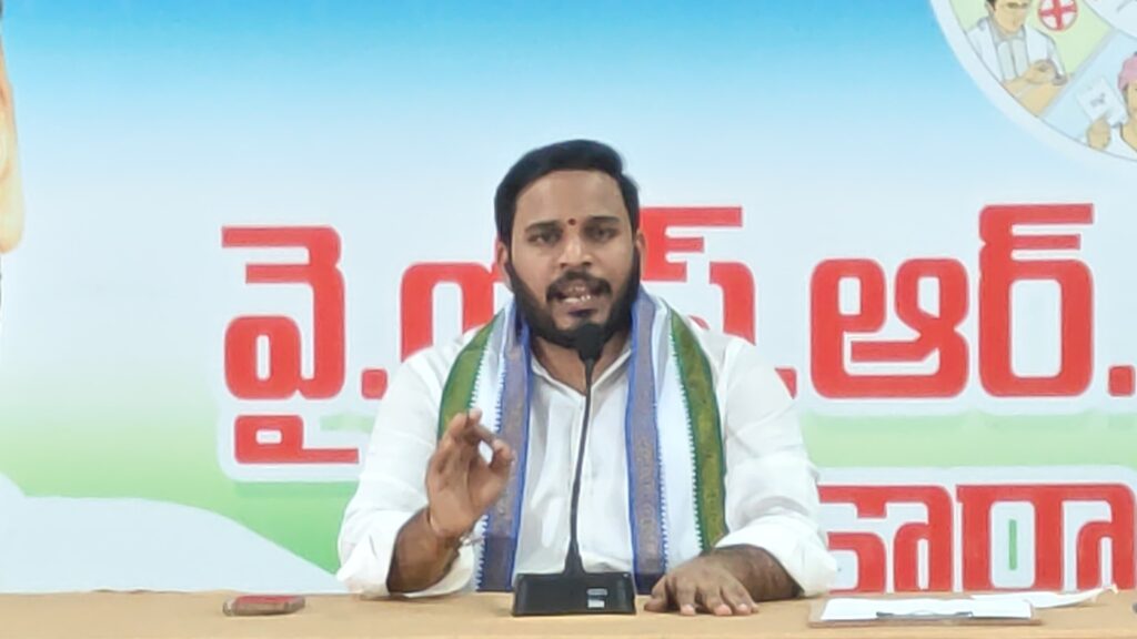 నడకపై పన్ను కూటమి ప్రభుత్వ పిచ్చికి పరాకాష్ట