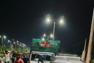 విశాఖ హైవేపై అర్ధరాత్రి ఘోర ప్రమాదం