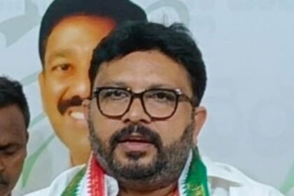 ఢిల్లీలో రాహుల్ గాంధీ గర్జనకు విశాఖ తోడు