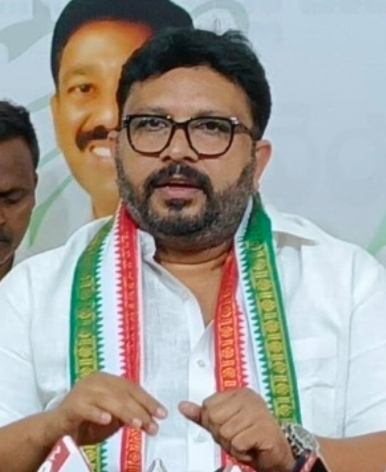 ఢిల్లీలో రాహుల్ గాంధీ గర్జనకు విశాఖ తోడు
