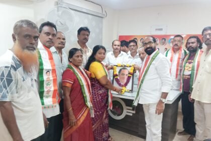 దక్షిణ నియోజకవర్గంలో ఘనంగా రాజీవ్ జయంతి