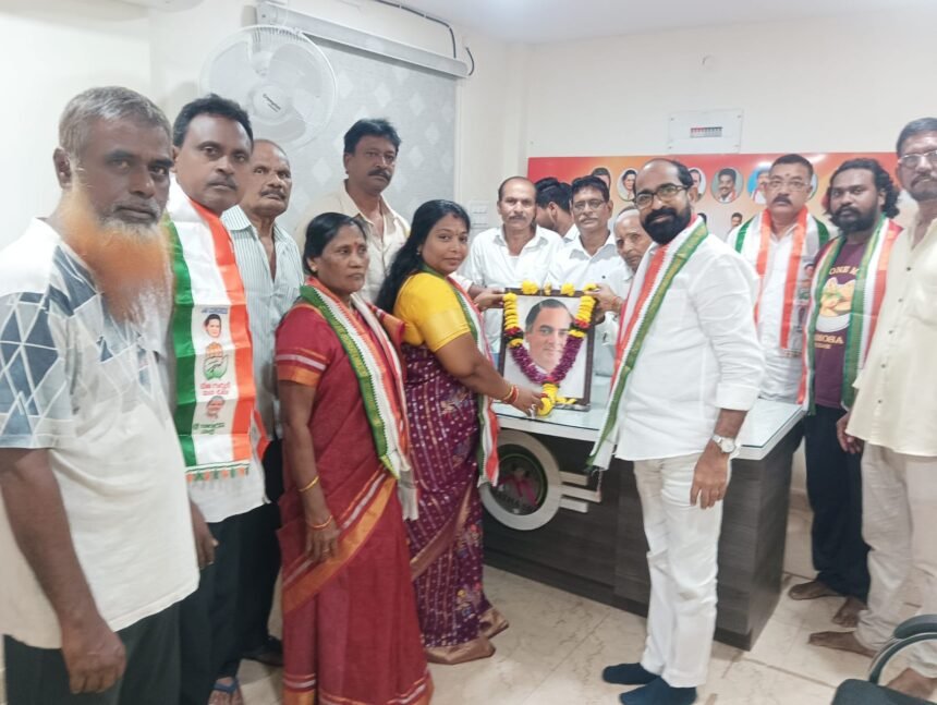 దక్షిణ నియోజకవర్గంలో ఘనంగా రాజీవ్ జయంతి